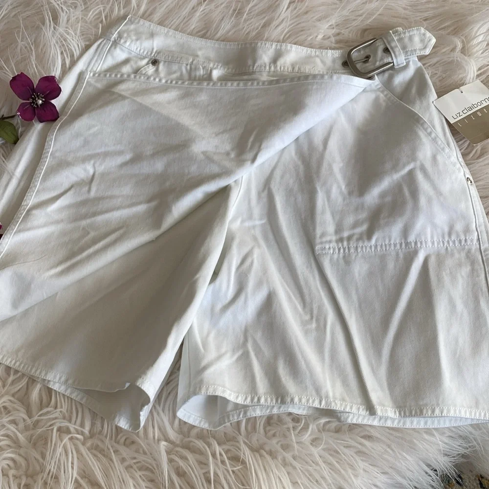 LIZ CLAIBORNE skort